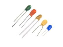CAPACITOR TANTALO  47   UF / 35V