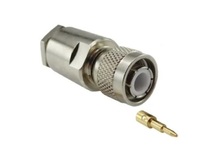 CONECTOR TNC MACHO RG 213 SOLDA